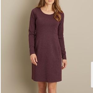 Duluth Trading Co. Wearwithall ponte knit dress with long sleeves. size XL